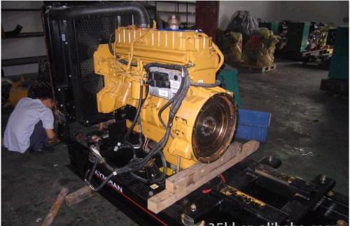 湖北柴油发电机维修_COPY