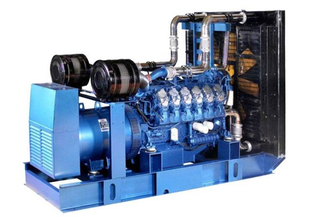 湖北康明斯30kw小型柴油二手发电机组